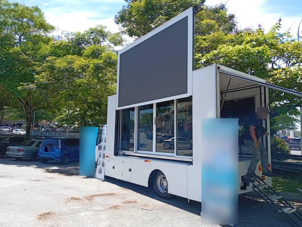 LED truck on a corporate roadshow multi-state tour